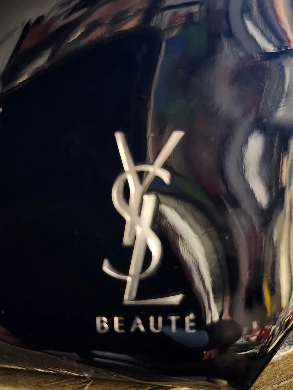 Yves Saint Laurent designer ysl